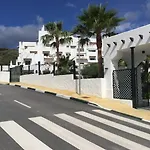 Daire Luxury In Golf Hills, Estepona.